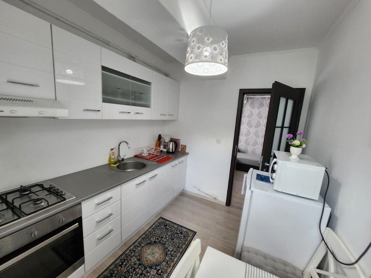 Boutique City Retreats Apartments Iasi Buitenkant foto