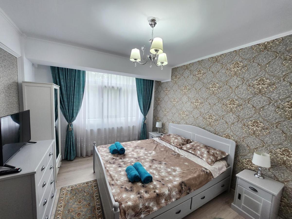 Boutique City Retreats Apartments Iasi Buitenkant foto