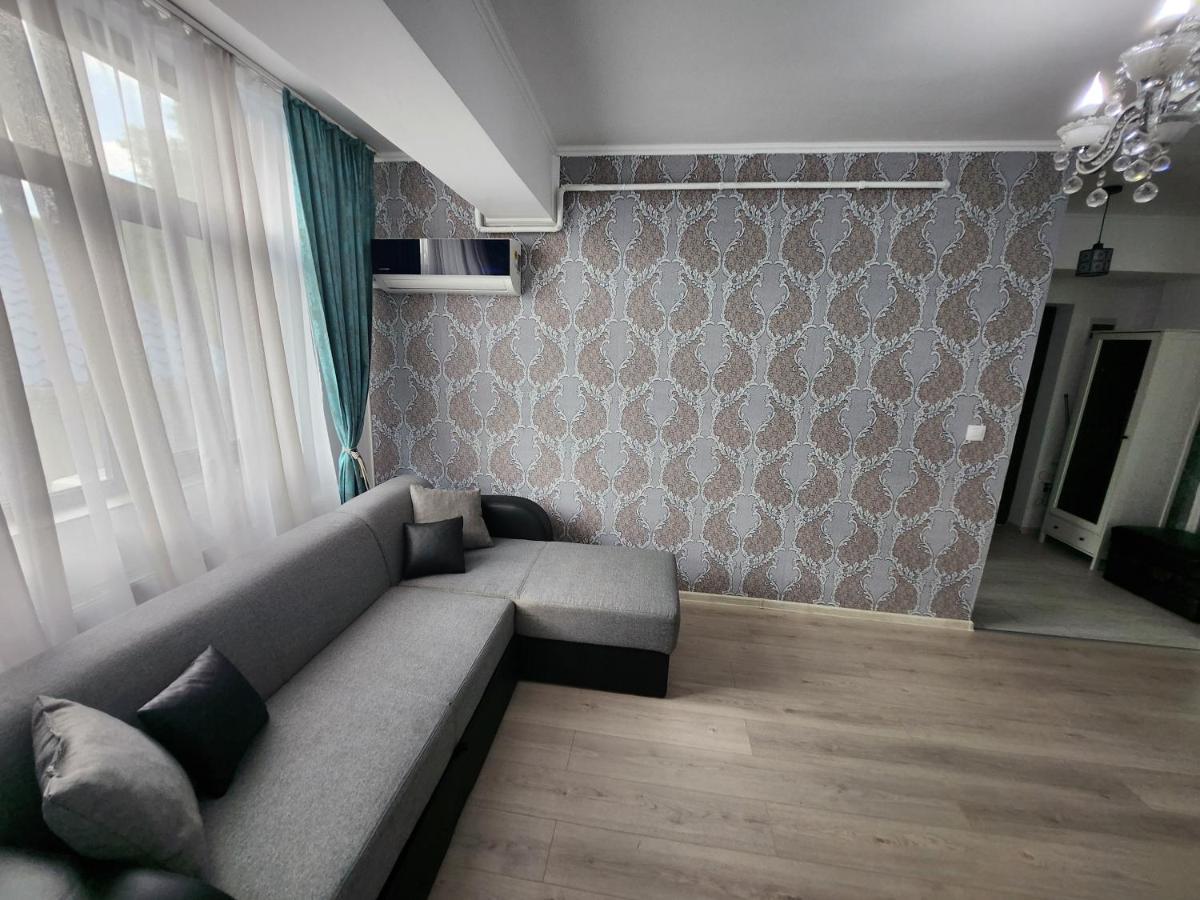 Boutique City Retreats Apartments Iasi Buitenkant foto