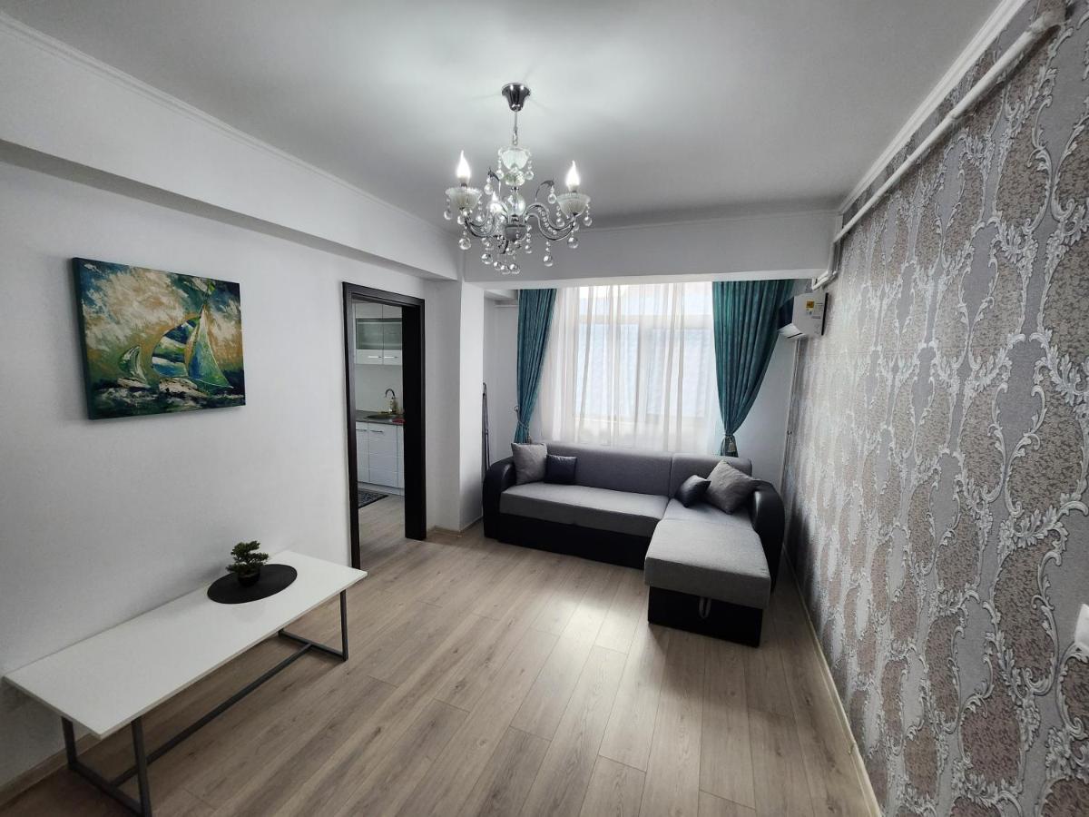 Boutique City Retreats Apartments Iasi Buitenkant foto
